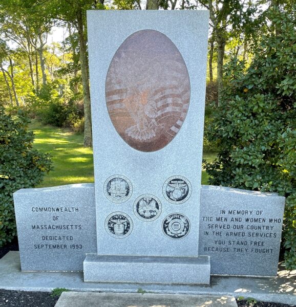 MASSACHUSETTS NATIONAL CEMETERY COMMONWEALTH OF MASSACHUSETTS VETERANS MEMORIAL