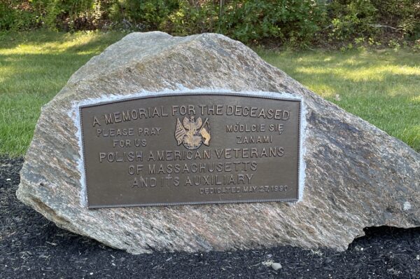 MASSACHUSETTS NATIONAL CEMETERY POLISH AMERICAN VETERANS WAR MEMORIAL