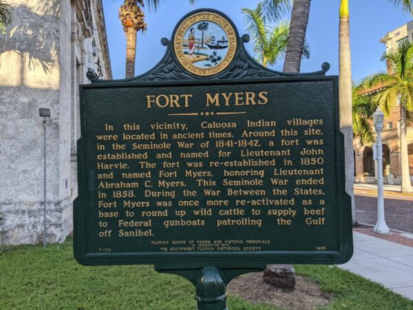 FORT MYERS WAR MEMORIAL MARKER