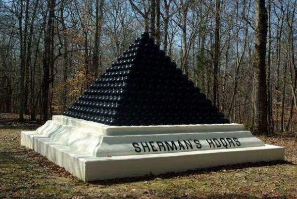 SHERMAN’S HEADQUARTERS WAR MEMORIAL
