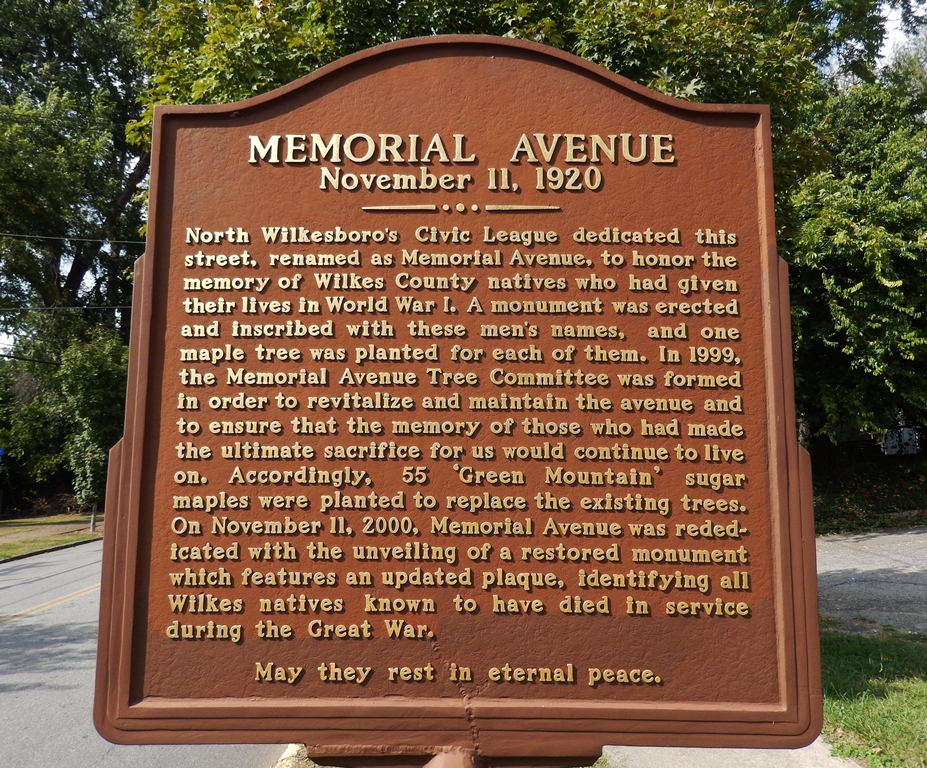 MEMORIAL AVENUE NOVBEMBER 11, 1920 MARKER