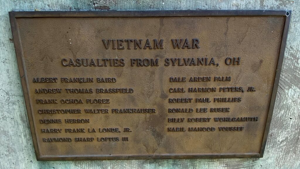 SYLVANIA, OH VIETNAM WAR MEMORIAL PLAQUE A