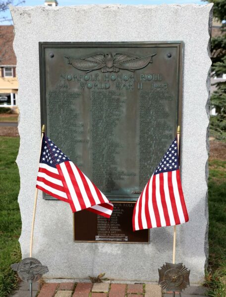 NORFOLK WORLD WAR II HONOR ROLL MEMORIAL