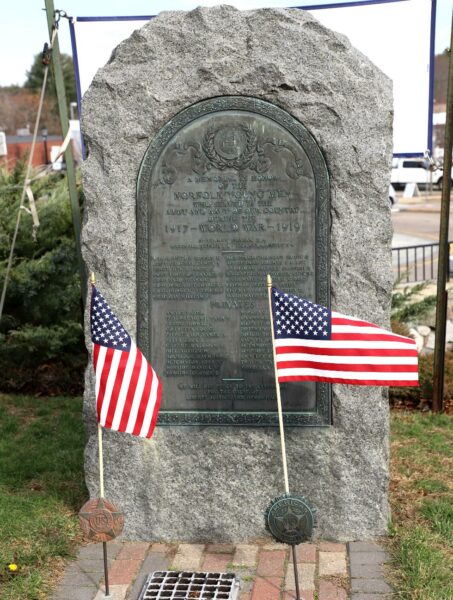 NORFOLK, MA WORLD WAR MEMORIAL