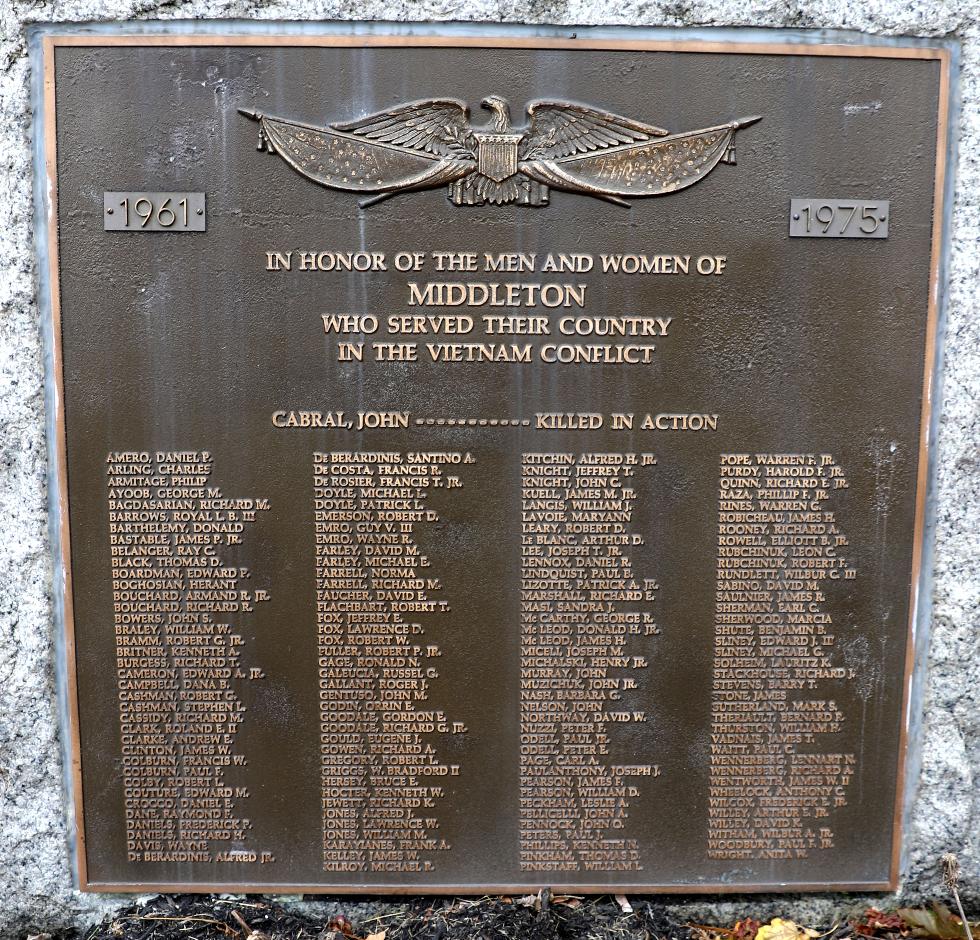 MIDDLETON VIETNAM CONFLICT MEMORIAL PLAQUE