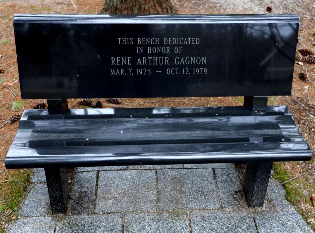 RENE ARTHUR GAGNON WAR MEMORIAL BENCH