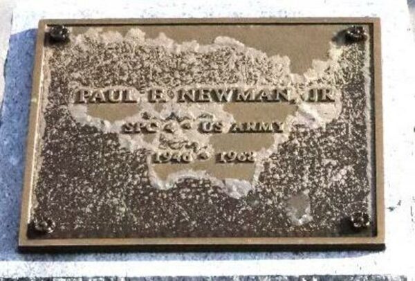 TOWN OF BILLERICA VIETNAM VETERANS MEMORIAL PLAQUE F