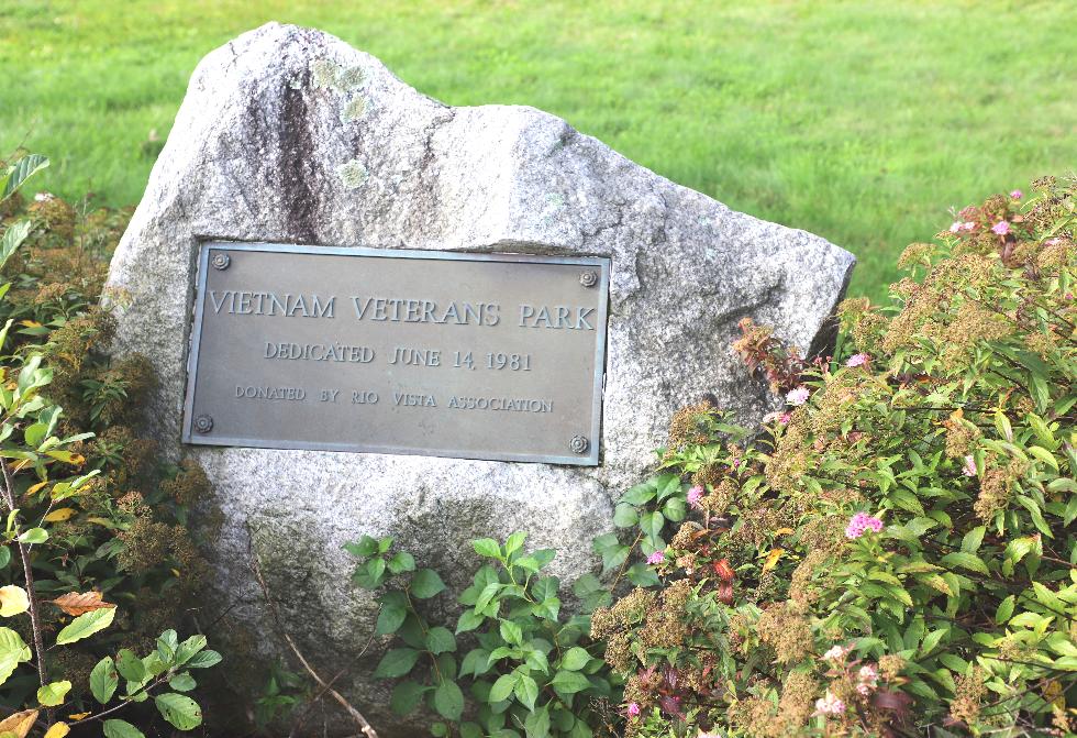 TOWN OF BILLERICA VIETNAM VETERANS PARK PLAQUE