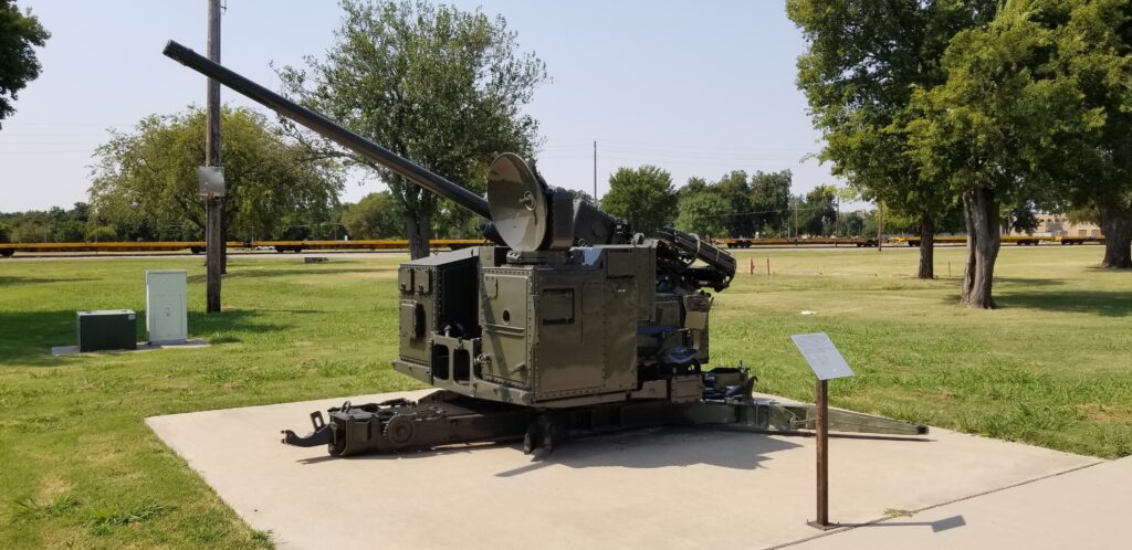 M51 SKYSWEEPER 75MM ANTI AIRCRAFT GUN MEMORIAL