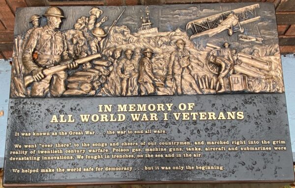 GLADWIN COUNTY IN MEMORY OF ALL WORLD WAR I VETERANS MEMORIAL PLAQUE