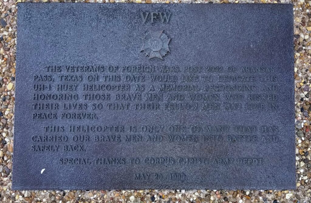 VFW POST 2932 UH-1 HUEY HELICOPTER MEMORIAL PLAQUE