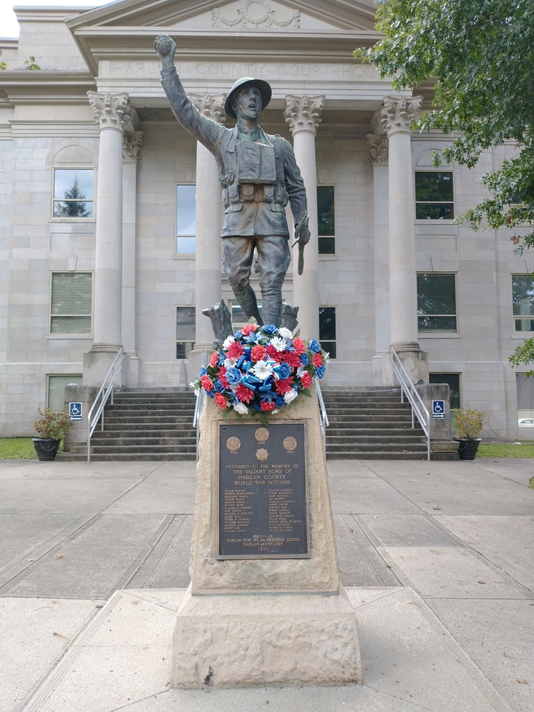 HARLAN COUNTY WORLD WAR MEMORIAL