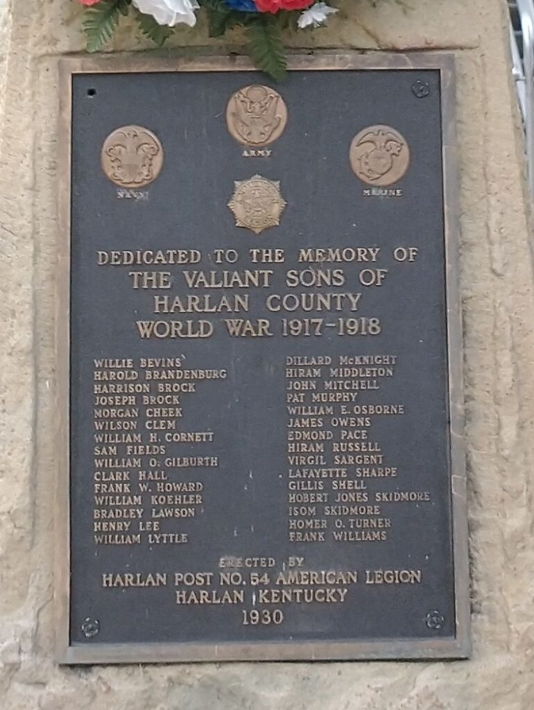 HARLAN COUNTY WORLD WAR MEMORIAL PLAQUE