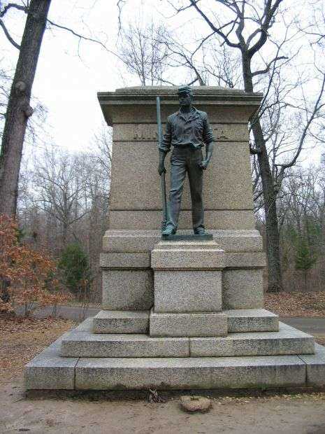 FIRST MINNESOTA LIGHT ARTILLERY WAR MEMORIAL