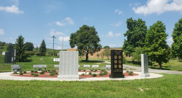 GREEN COUNTY SALUTE TO VETERANS MEMORIAL