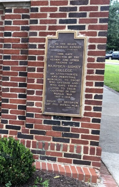 HAMPDEN-SYDNEY COLLEGE ALUMNI WHO DIED IN THE WORLD WAR MEMORIAL GATE PLAQUE