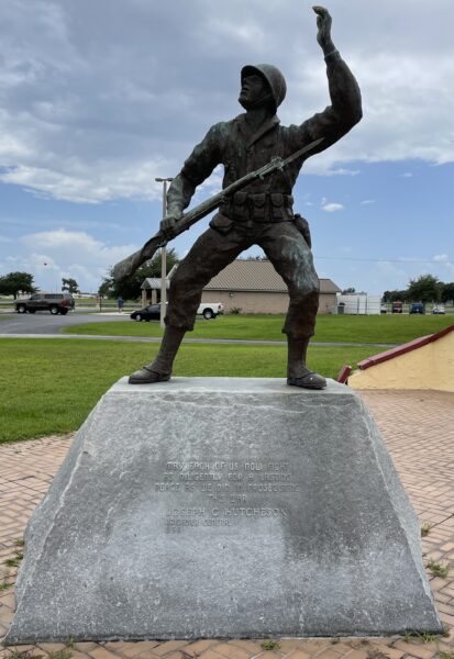 FLORIDA REGIMENTAL MEMORIAL STATUE