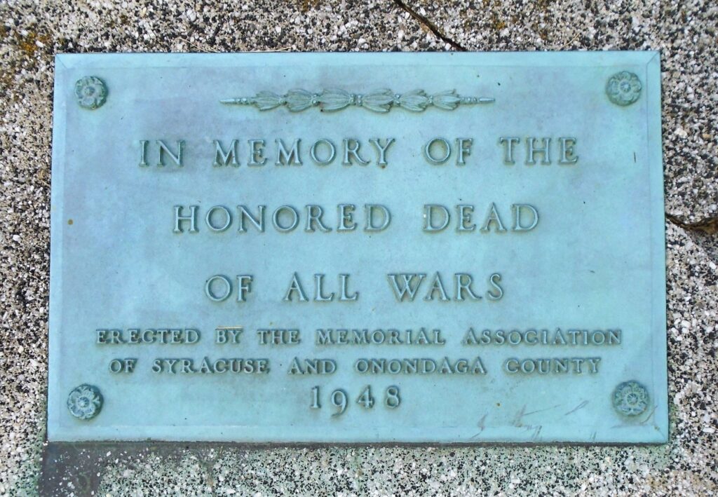 OAKWOOD CEMETERY HONORED DEAD OF ALL WARS MEMORIAL PLAQUE