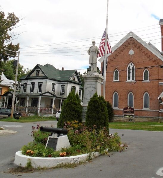 HOWLAND CIRCLE AND CITIZENS OF THERESA CIVIL WAR MEMORIAL