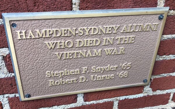 HAMPDEN-SYDNEY ALUMNI WHO DIED IN THE VIETNAM WAR MEMORIAL PLAQUE