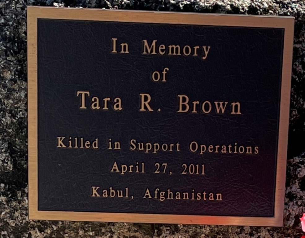 TARA R. BROWN WAR MEMORIAL PLAQUE