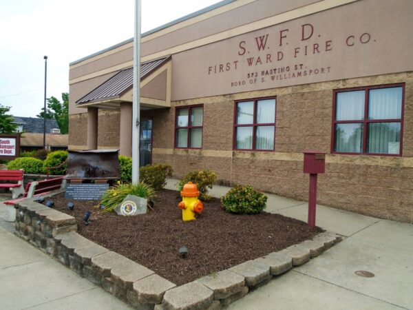 FIRST WARD FIRE COMPANY MAY WE NEVER FORGET 9/11 MEMORIAL