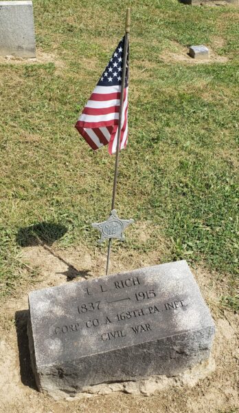 L.L. RICH WAR MEMORIAL STONE