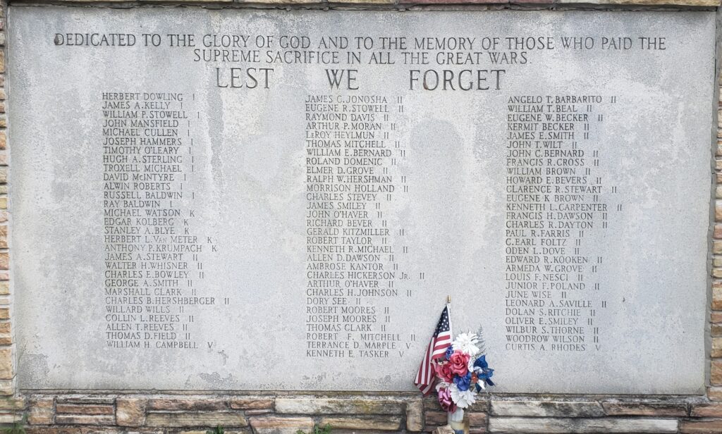 DEDICATED TO THE GLORY OF GOD WAR MEMORIAL STONE C