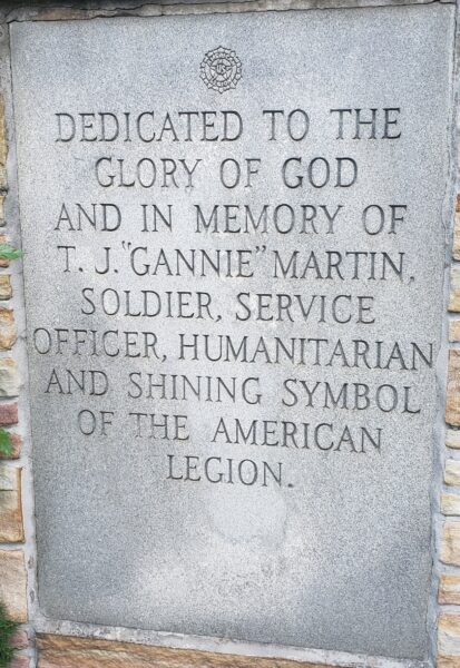 DEDICATED TO THE GLORY OF GOD WAR MEMORIAL STONE A