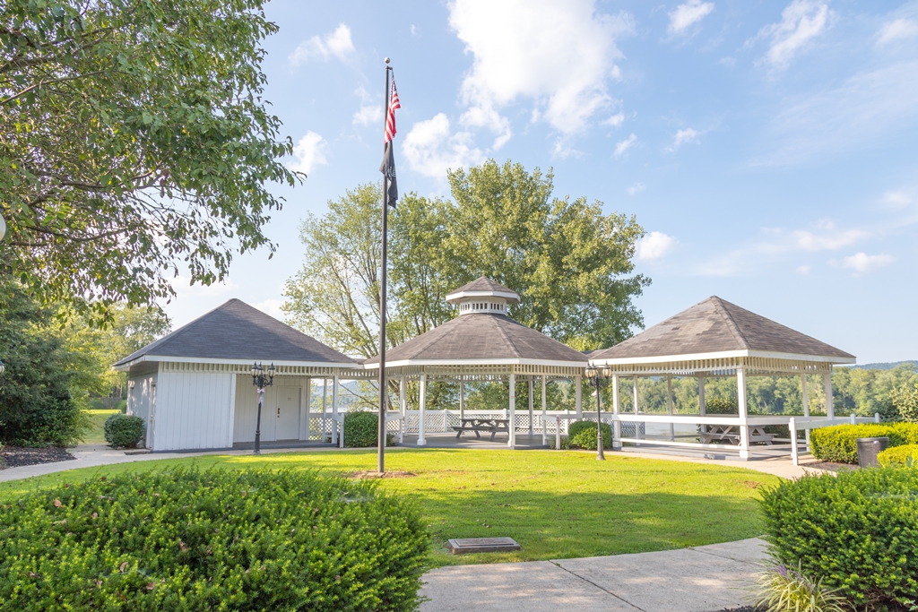 VANCEBURG VETERANS MEMORIAL PARK