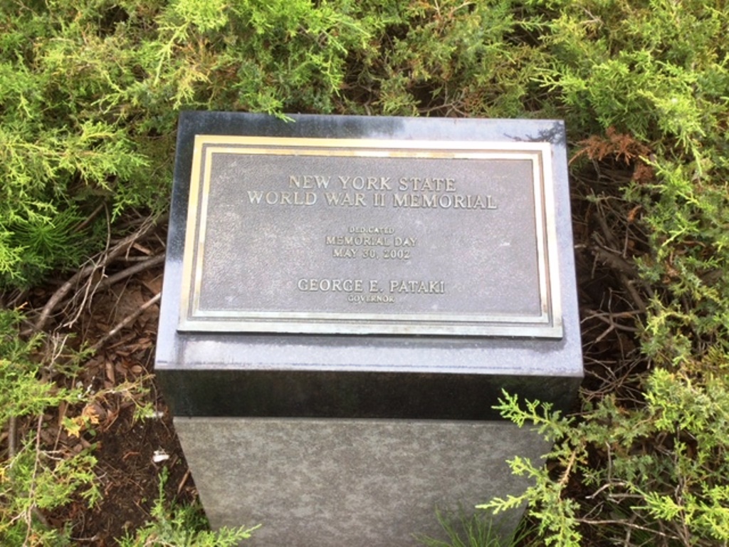 NEW YORK STATE WORLD WAR II MEMORIAL PLAQUE