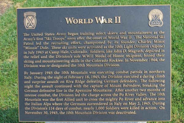 10TH MOUNTAIN DIVISION WORLD WAR II MEMORIAL PLAQUE