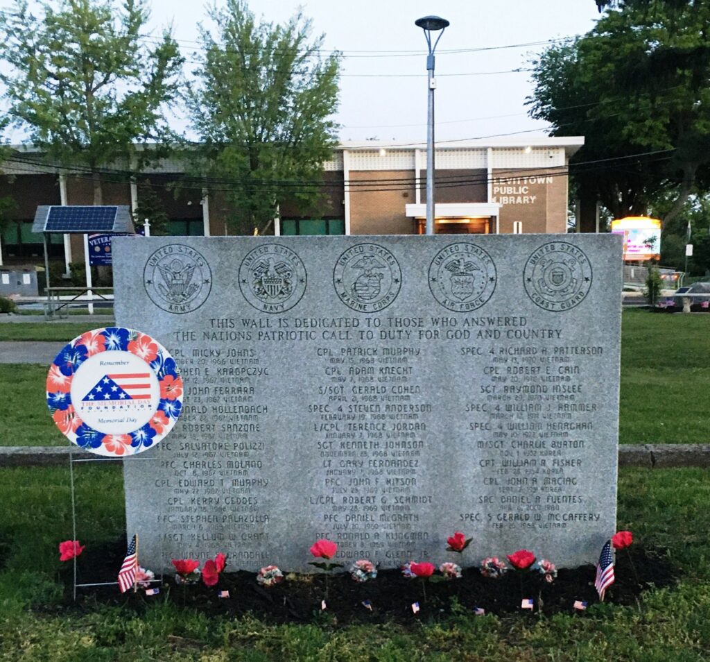 LEVITTOWN WAR VETERANS MEMORIAL WALL