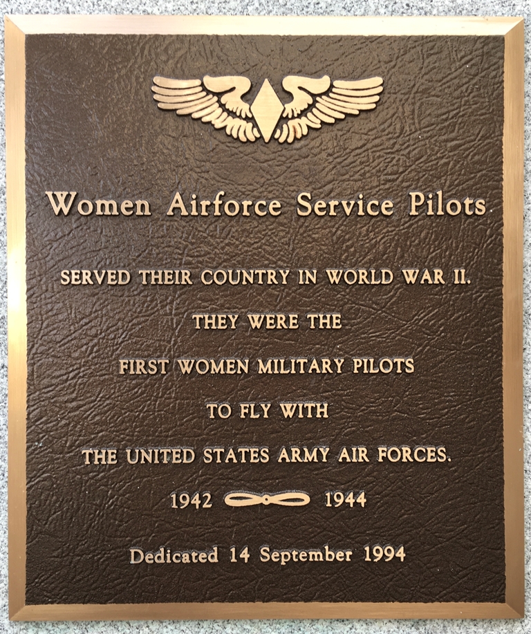 WOMEN AIRFORCE SERVICE PILOTS WORLD WAR II MEMORIAL PLAQUE