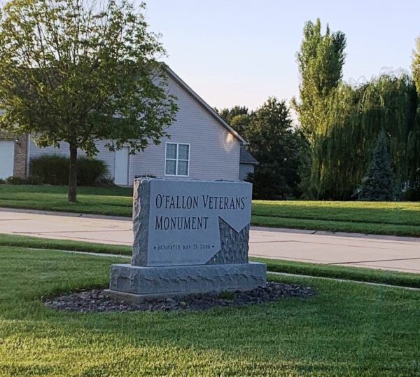 O’FALLON VETERANS’ MONUMENT ENTRANCE STONE