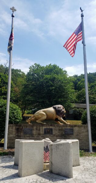 LIONS MEMORIAL FIELD PARK AND ARMED SERVICES MONUMENT