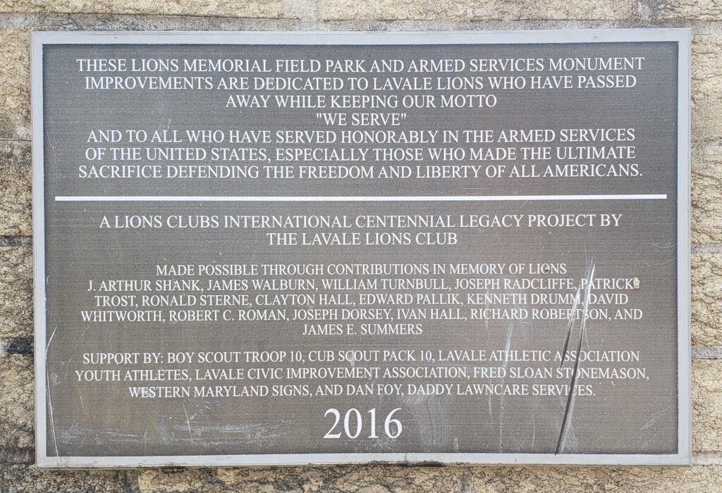 LIONS MEMORIAL FIELD PARK AND ARMED SERVICES MONUMENT PLAQUE A