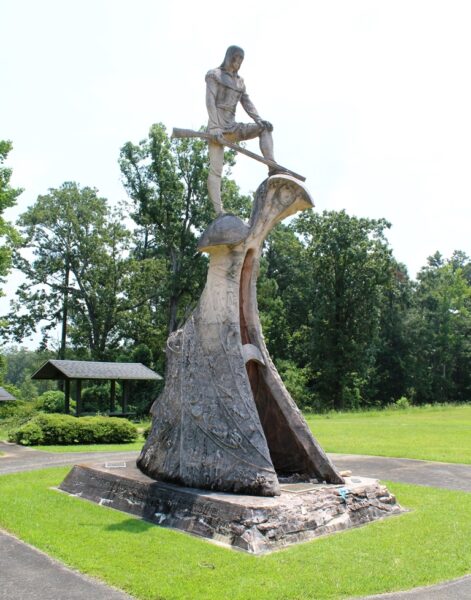 GENERAL SAMUEL DALE WAR MEMORIAL