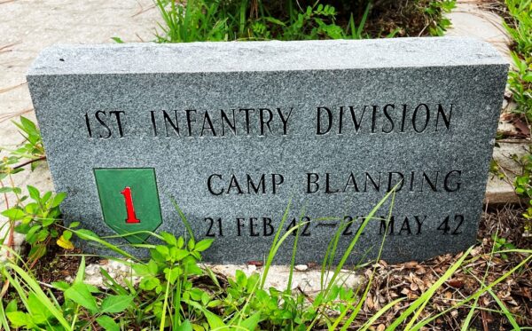1ST INFANTRY DIVISION WAR MEMORIAL BLOCK