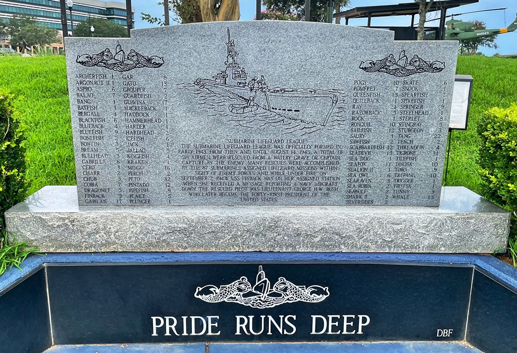 “SUBMARINE LIFEGUARD LEAGUE” WAR MEMORIAL