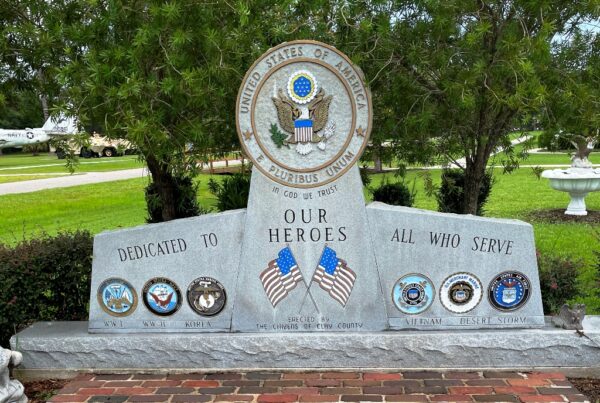 CITIZENS OF CLAY COUNTY VETERANS MEMORIAL