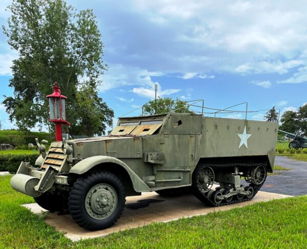 HALF-TRACK, M3 CARRIER, PERSONNEL MEMORIAL