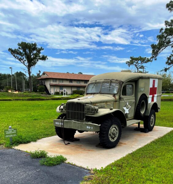 TRUCK 3/4-TON, 4X4 AMBULANCE MEMORIAL