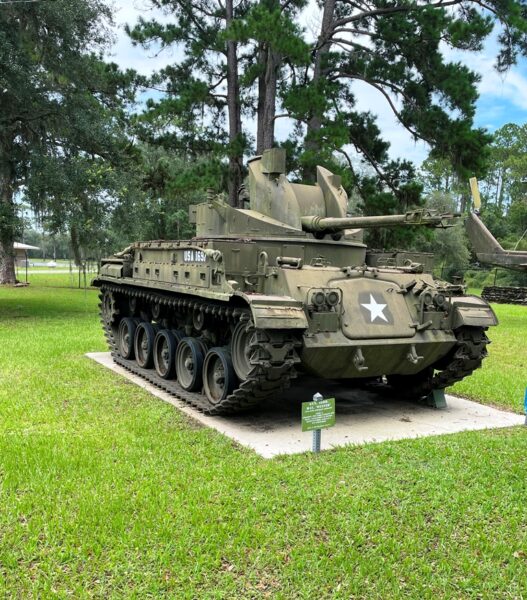 GUN, 40MM, M42, “DUSTER” WAR MEMORIAL