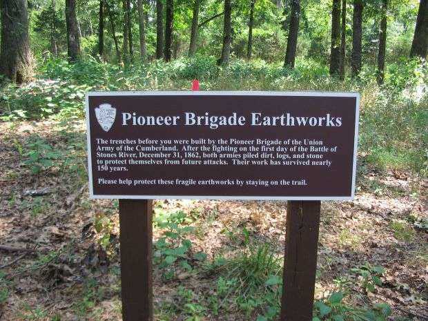 PIONEER BRIGADE EARTHWORKS MEMORIAL MARKER