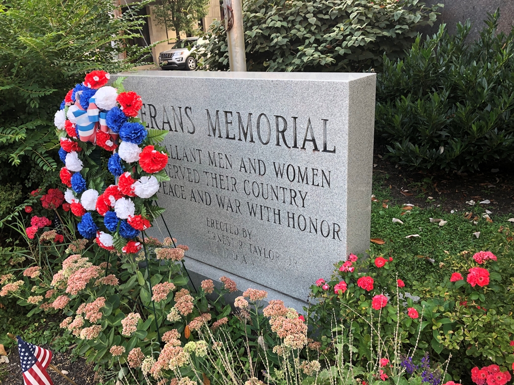 DAV CHAPTER 17 VETERANS MEMORIAL