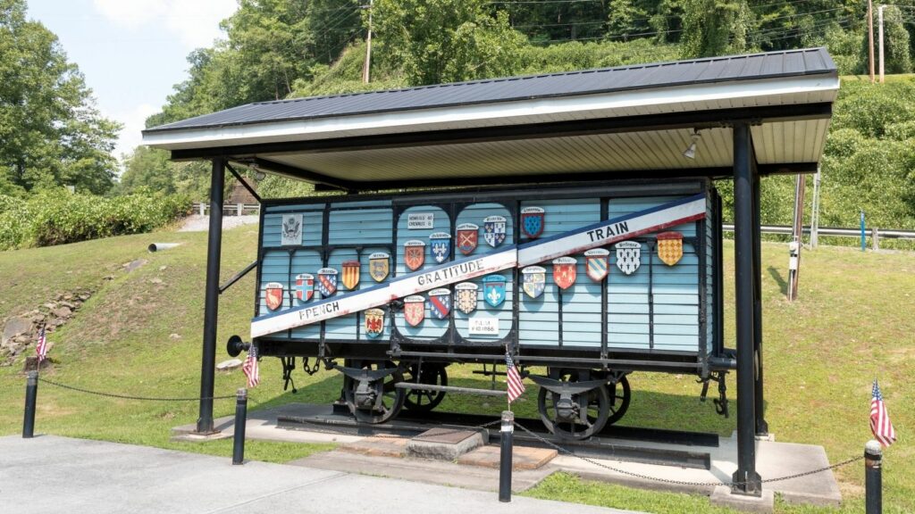WEST VIRGINIA MERCI BOXCAR WAR MEMORIAL