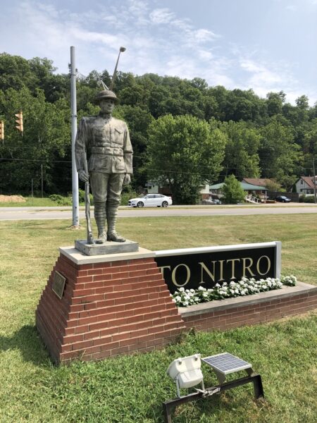 NITRO LIVING MEMORIAL TO WWI