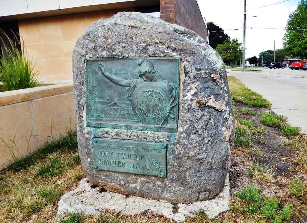 GARNER U.S.S. MAINE WAR MEMORIAL