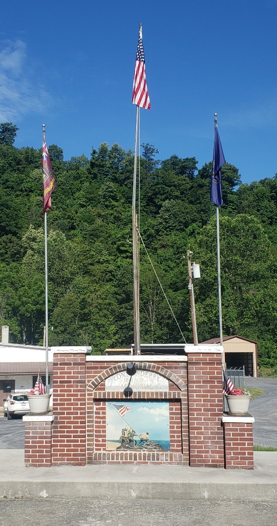 LONDONDERRY WORLD WAR II MEMORIAL OVERVIEW